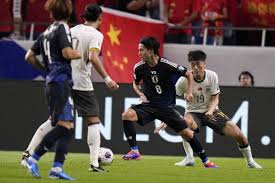 在泰国队中