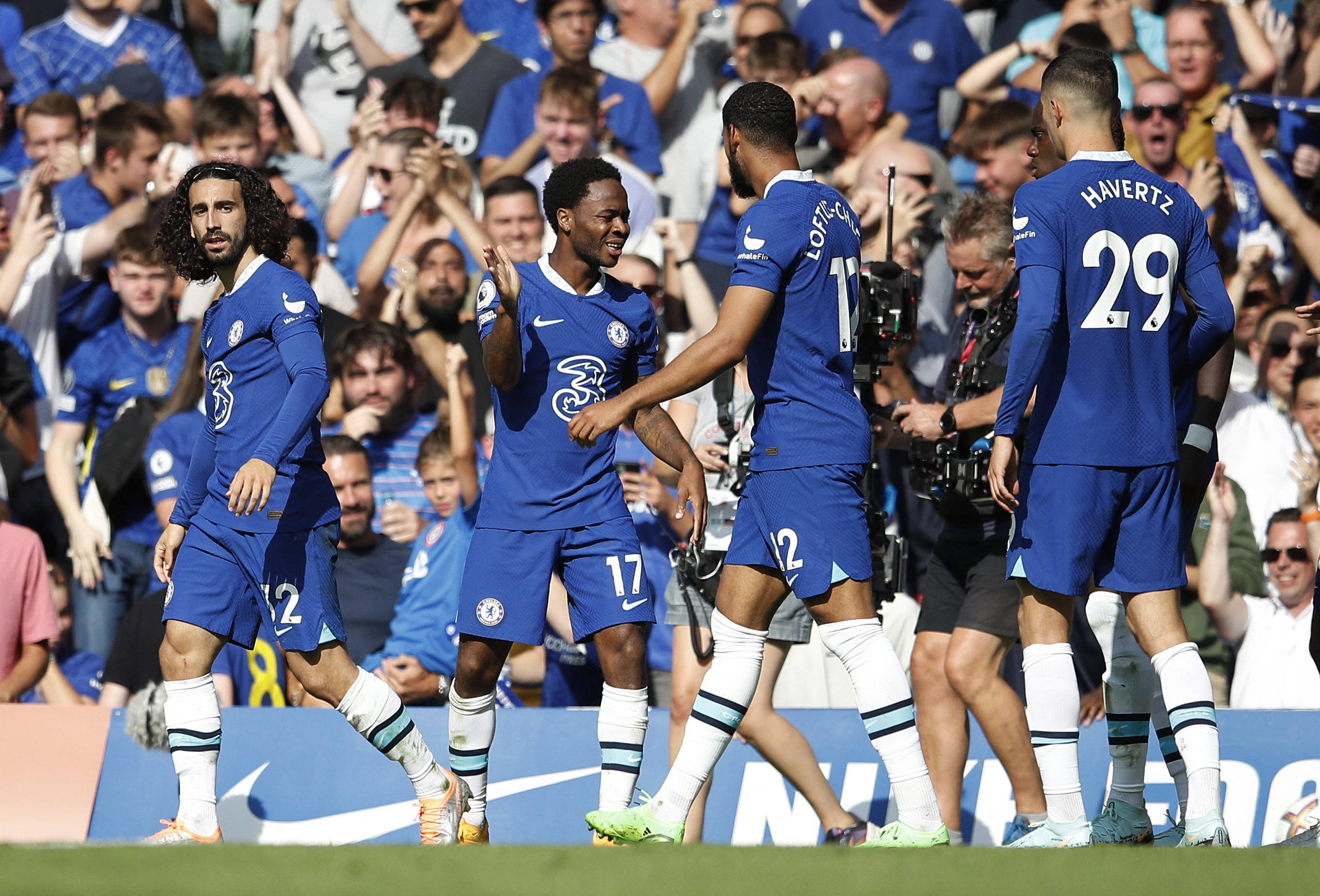 然处于胶着 然处于胶着