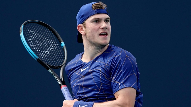 中足联的成 中足联的成