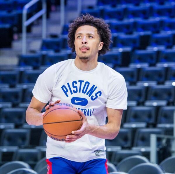 在这个伤病 在这个伤病